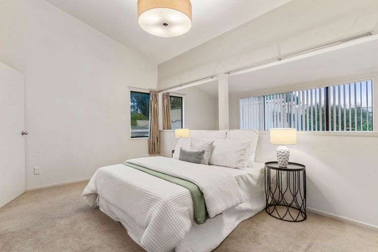 Photo of property in 2/89 Portage Road, New Lynn, Auckland, 0600