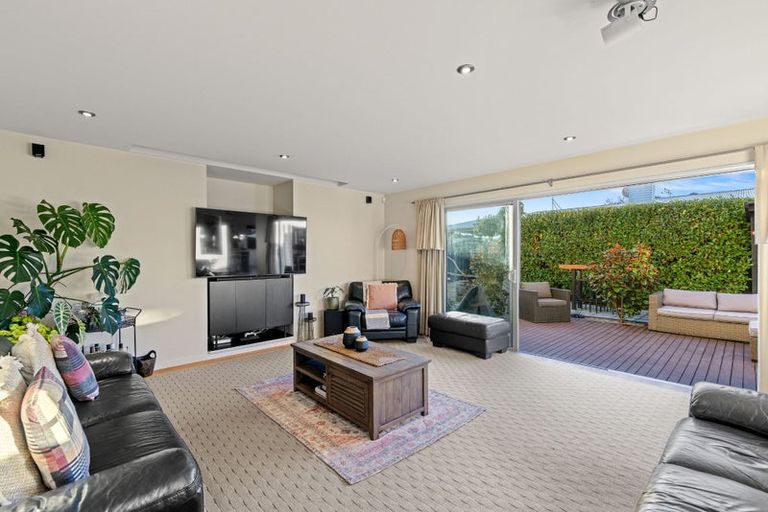 Photo of property in 12 Sandalwood Place, Waimairi Beach, Christchurch, 8083