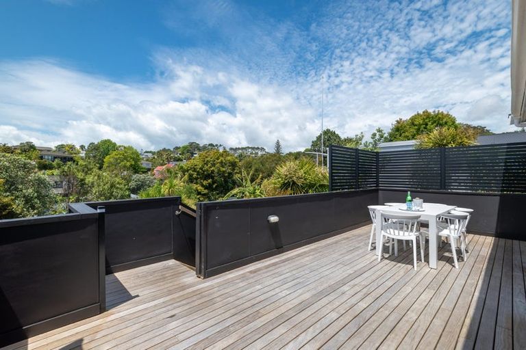 Photo of property in 42 Matipo Road, Mairangi Bay, Auckland, 0630