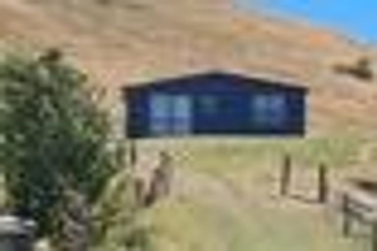 Photo of property in 12a Whangaimoana Beach Road, Whangaimoana, Featherston, 5772
