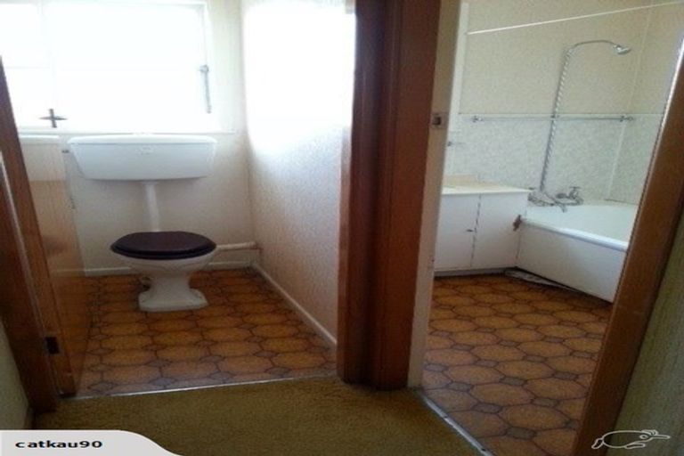 Photo of property in 112 Karaka Street, Castlecliff, Whanganui, 4501