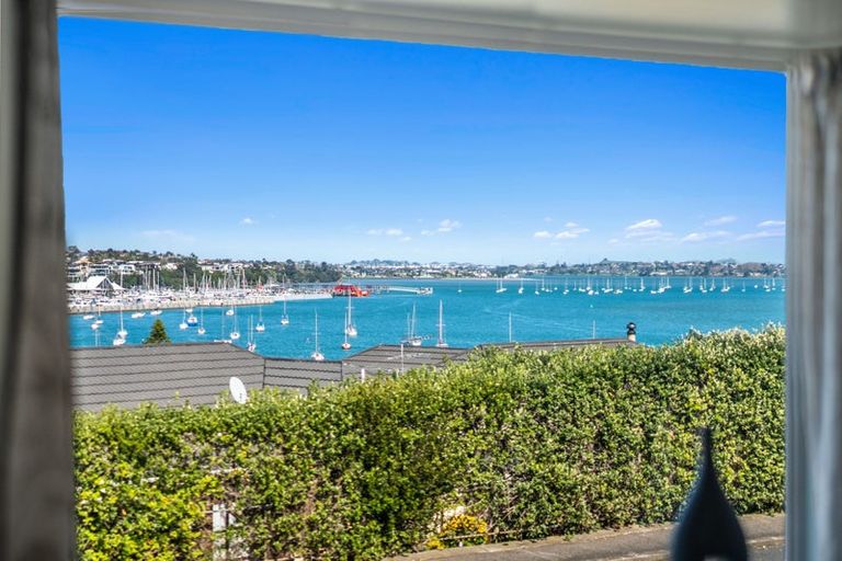 Photo of property in 34 Bucklands Beach Road, Bucklands Beach, Auckland, 2012