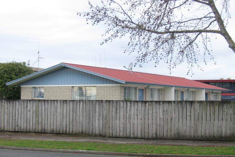 Photo of property in 23 Edgecumbe Street, Whitiora, Hamilton, 3200