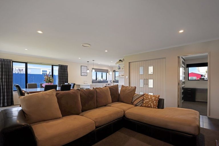 Photo of property in 22 Anne Street, Tinwald, Ashburton, 7700