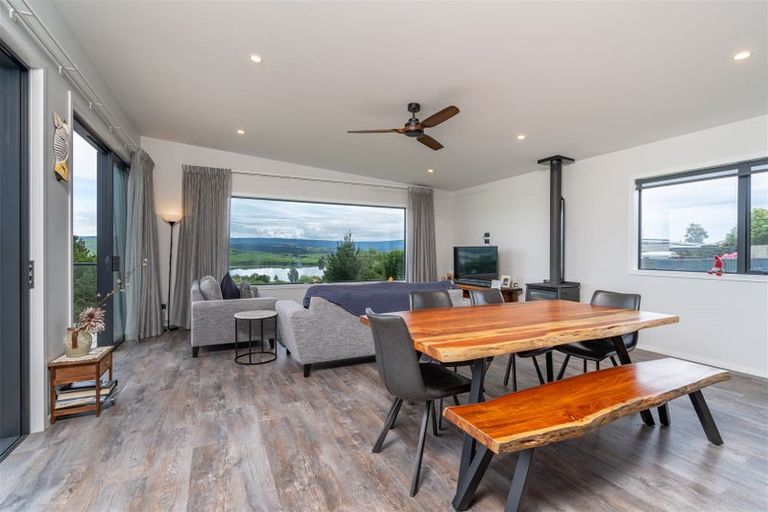 Photo of property in 38 Nore Street, Waihola, Milton, 9073