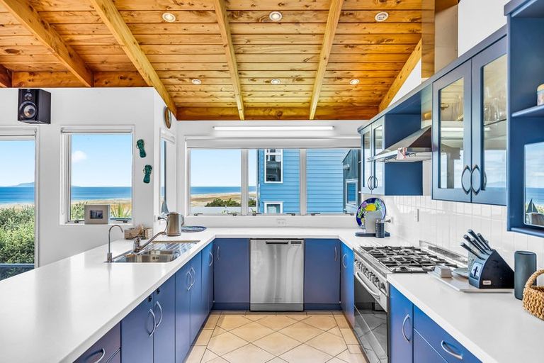 Photo of property in 11 Claude Street, Mangawhai Heads, Mangawhai, 0505