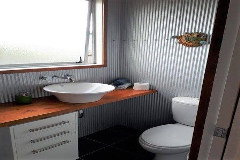 Photo of property in 22 Babbacombe Avenue, Otaki Beach, Otaki, 5512