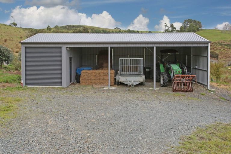 Photo of property in 2428 Hunua Road, Hunua, Papakura, 2583
