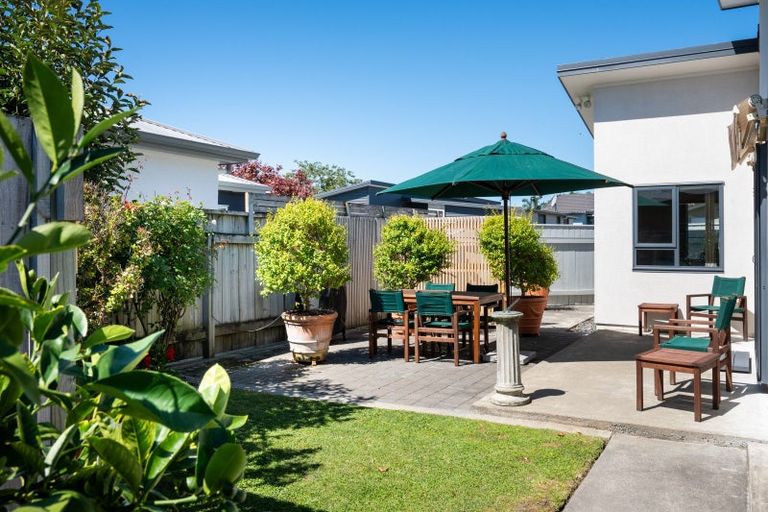 Photo of property in 203 Avenue Road, Greenmeadows, Napier, 4112