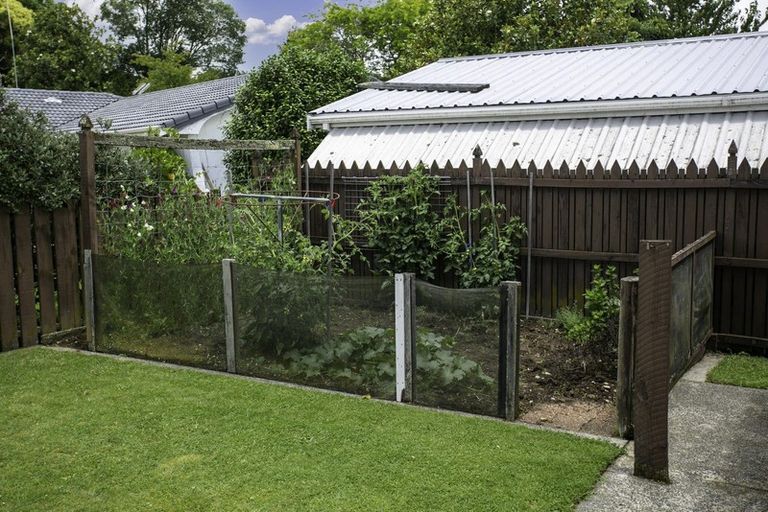 Photo of property in 31 Sheridan Crescent, Leamington, Cambridge, 3432