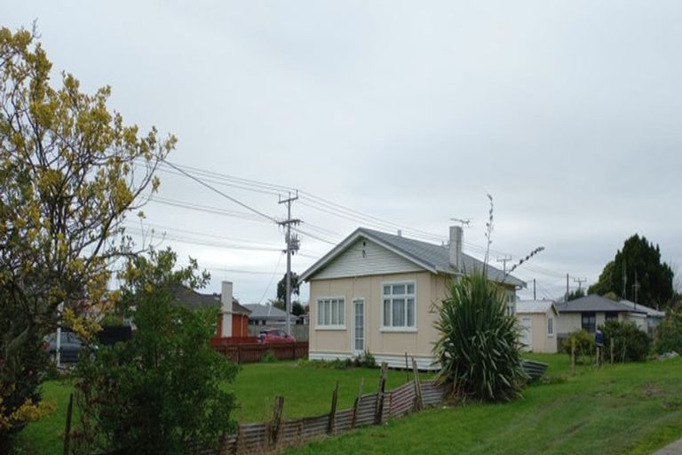 Photo of property in 184 Waerenga Road, Otaki, 5512
