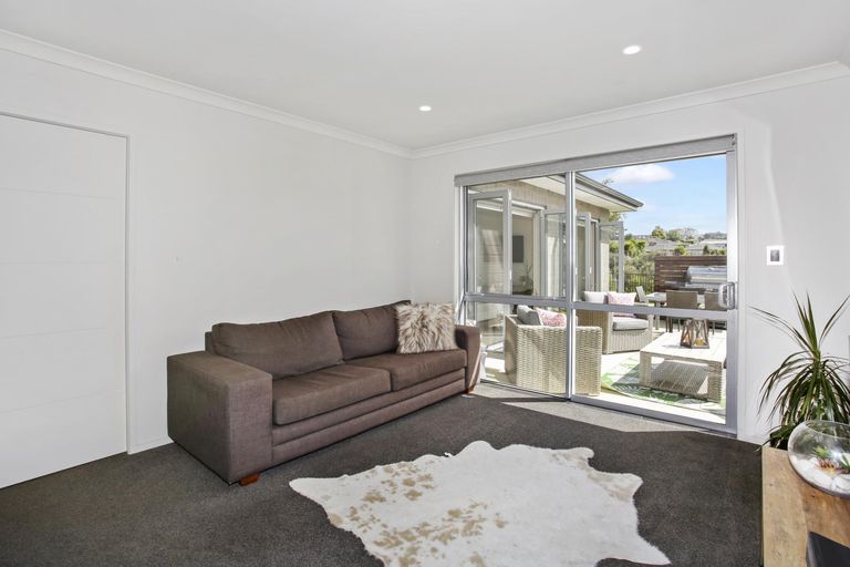 Photo of property in 13 Hillpark Drive, Pokeno, 2402