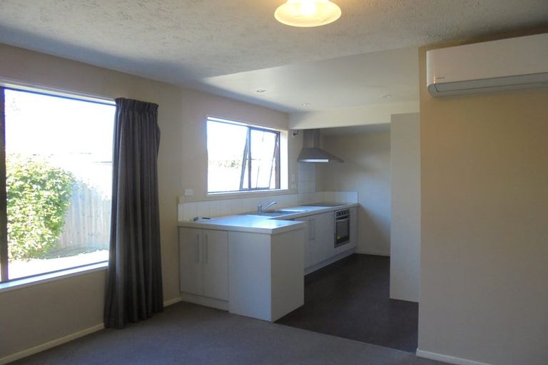 Photo of property in 51 Karnak Crescent, Russley, Christchurch, 8042