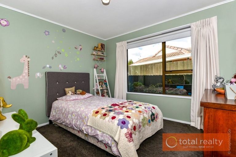 Photo of property in 20 Shamrock Place, Halswell, Christchurch, 8025