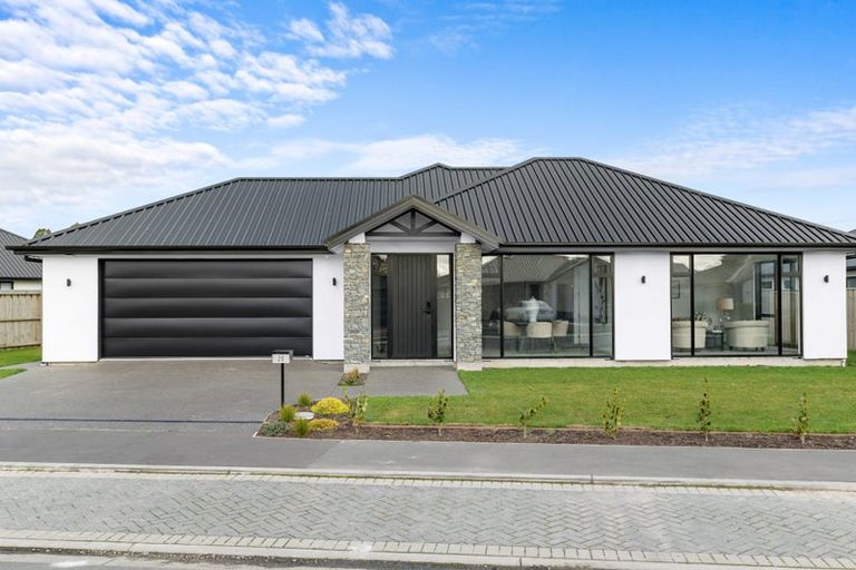 Photo of property in 20 Edward Law Boulevard, Prebbleton, 7604