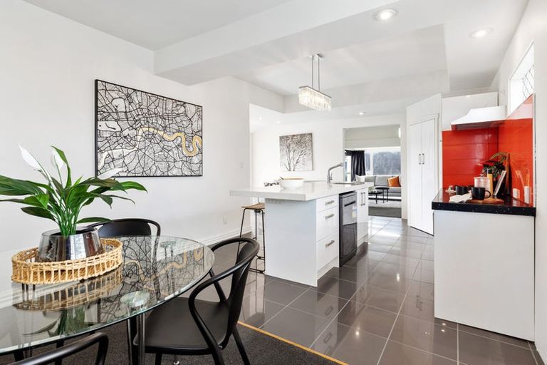 Photo of property in 64 Ellesmere Avenue, Miramar, Wellington, 6022