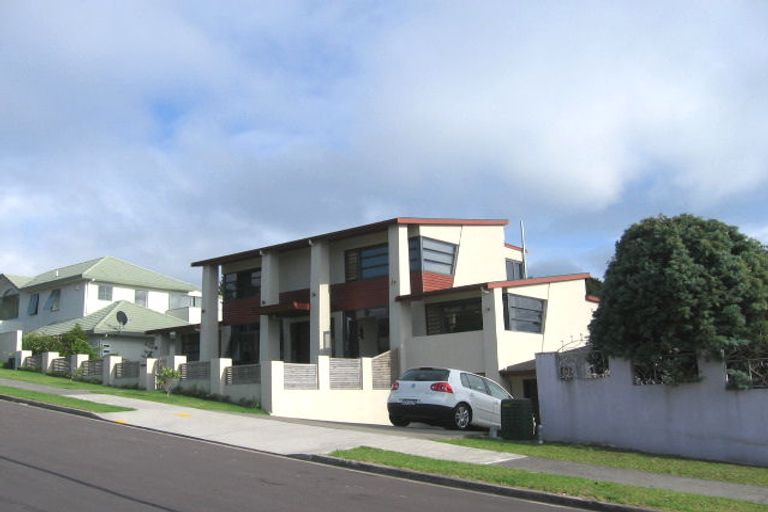 Photo of property in 118 Onetaunga Road, Chatswood, Auckland, 0626