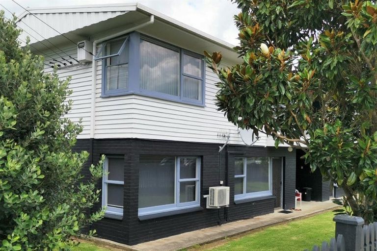 Photo of property in 13 First Avenue, Avenues, Whangarei, 0110