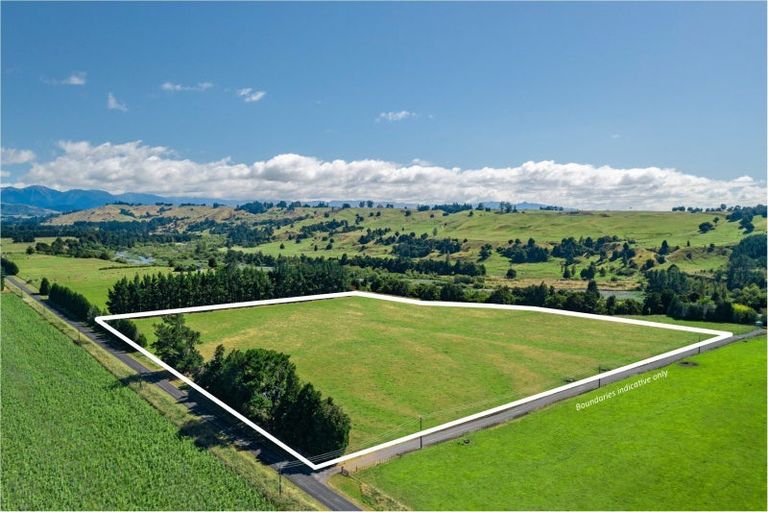 Photo of property in 458 Tukituki Road, Ashley Clinton, Takapau, 4286