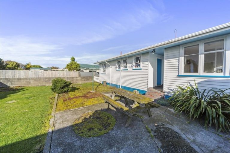 Photo of property in 22 Murray Avenue, Hawera, 4610