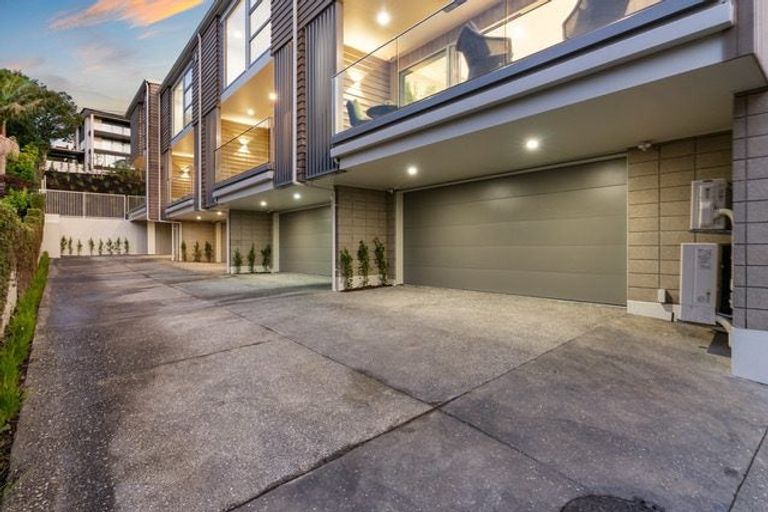 Photo of property in 24a Patteson Avenue, Mission Bay, Auckland, 1071