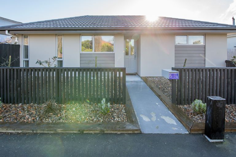 Photo of property in 13 Cross Street, Phillipstown, Christchurch, 8011