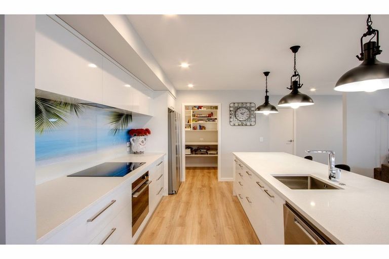 Photo of property in 18 Arrow Place, Te Awa, Napier, 4110