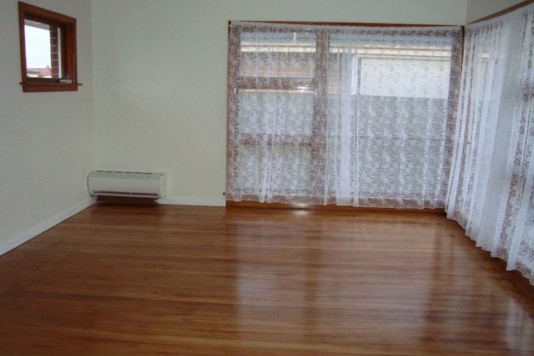 Photo of property in 77 Blankney Street, Hornby, Christchurch, 8042