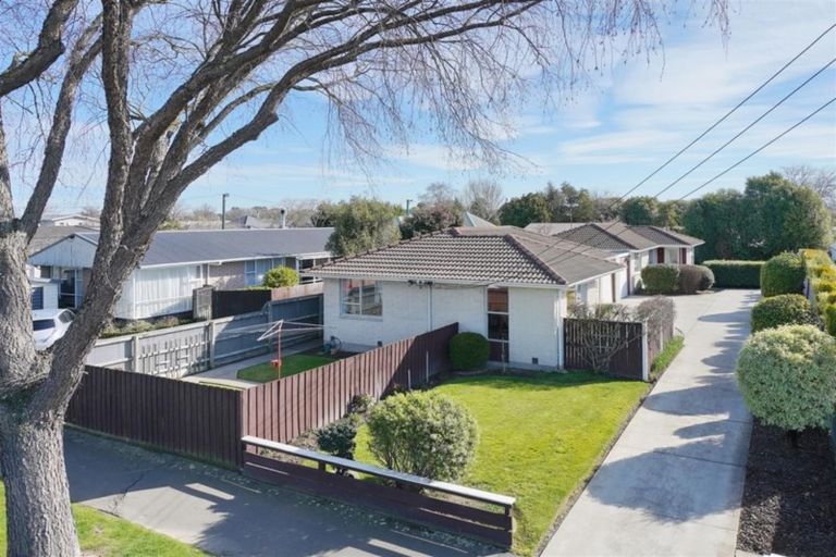 Photo of property in 1/27 Gardiners Road, Bishopdale, Christchurch, 8051