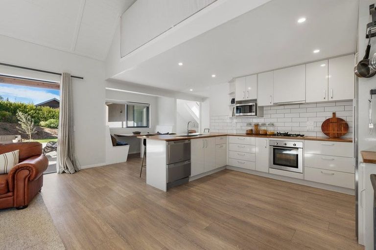 Photo of property in 8 Trench Hill Road, Frankton, Queenstown, 9371