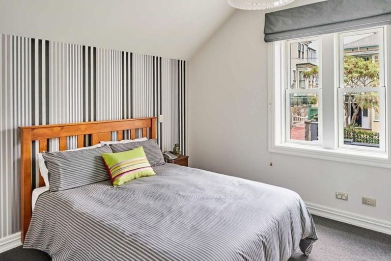 Photo of property in 63 Brougham Street, Mount Victoria, Wellington, 6011