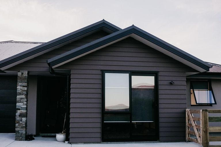 Photo of property in 15 Jackson Rise, Luggate, Wanaka, 9383