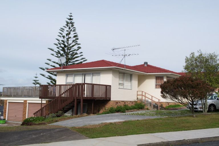 Photo of property in 66 Alexander Street, Cockle Bay, Auckland, 2014