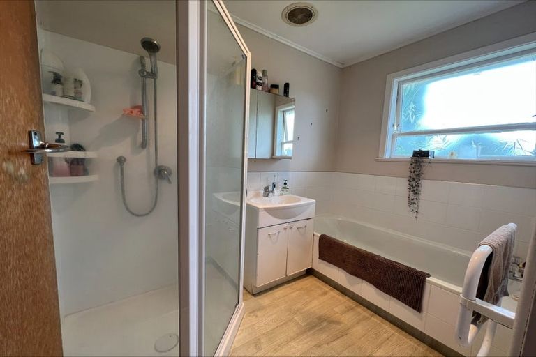 Photo of property in 7 Totara Drive, St Andrews, Hamilton, 3200