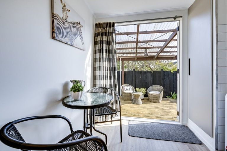 Photo of property in 407 Marine Parade, Napier South, Napier, 4110