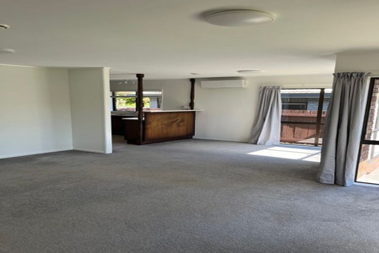Photo of property in 3/8 Pukeko Place, Papatoetoe, Auckland, 2025