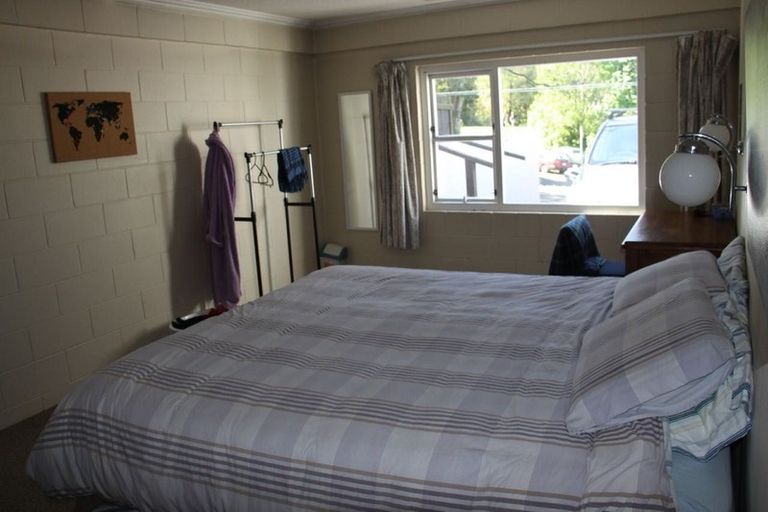 Photo of property in 11 Duchess Avenue, Dunedin Central, Dunedin, 9016