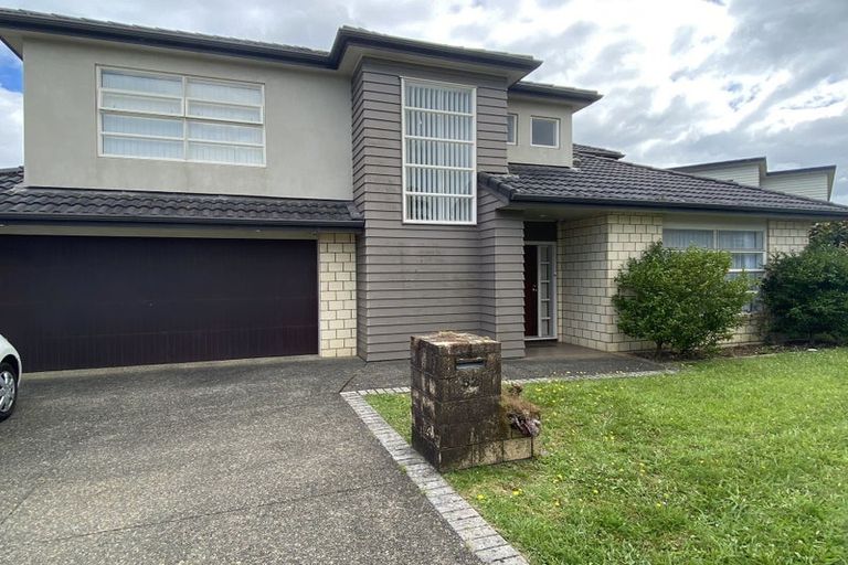 Photo of property in 52 Salford Crescent, Flat Bush, Auckland, 2019