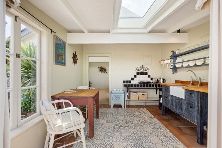 Photo of property in 4 Stoke Street, Sumner, Christchurch, 8081