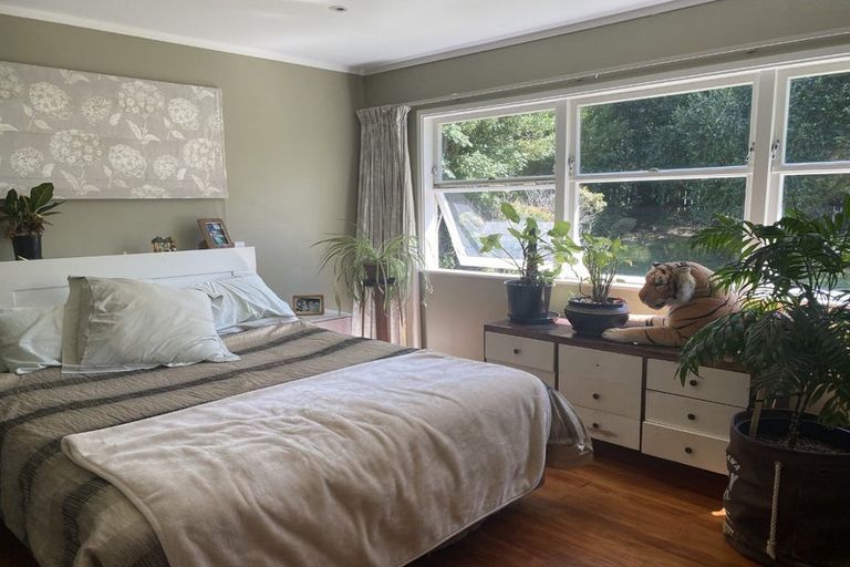 Photo of property in 96 Matatua Road, Raumati Beach, Paraparaumu, 5032