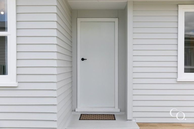 Photo of property in 27 Upham Street, Havelock North, 4130