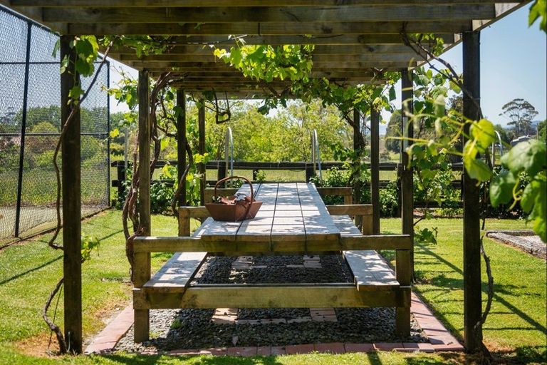 Photo of property in 291 North Road, Clevedon, Papakura, 2582