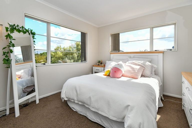 Photo of property in 4 Glasson Avenue, Flat Bush, Auckland, 2016