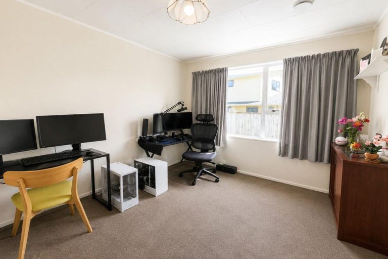 Photo of property in 4 Jade Place, Bell Block, New Plymouth, 4312