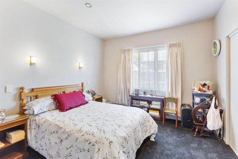 Photo of property in 30 Russell Street, Westport, 7825