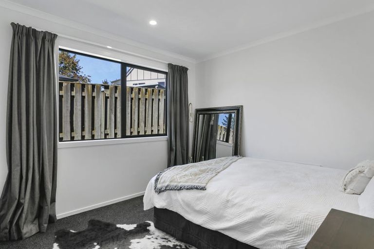 Photo of property in 2/151 Tauhara Road, Tauhara, Taupo, 3330