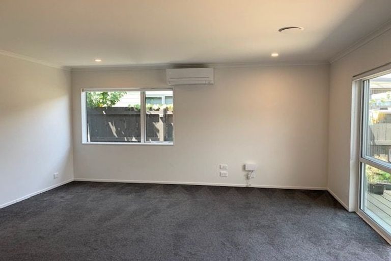 Photo of property in 8 Kutukutu Street, Takanini, 2112