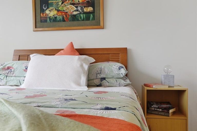 Photo of property in 127d Parrs Cross Road, Glen Eden, Auckland, 0612