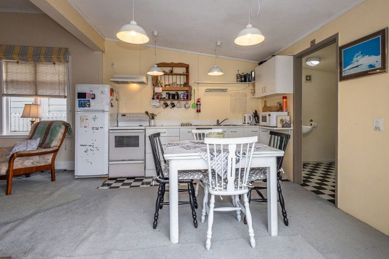 Photo of property in 99 Clyde St (state Highway 49), Ohakune, 4625