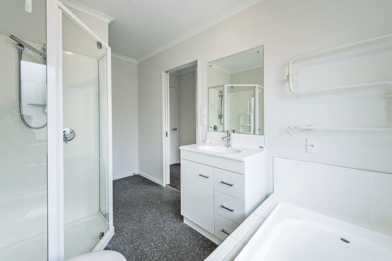 Photo of property in 27 Pakohe Street, Pegasus, 7612